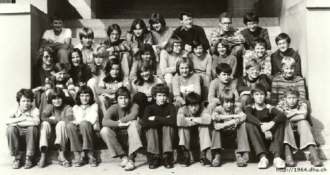 Bezirksschulklasse 2 B - 1977 Bezirksschulklasse 2 B - 1977